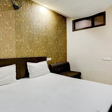 Hotel O Hcn Ludhiana Bagian luar foto